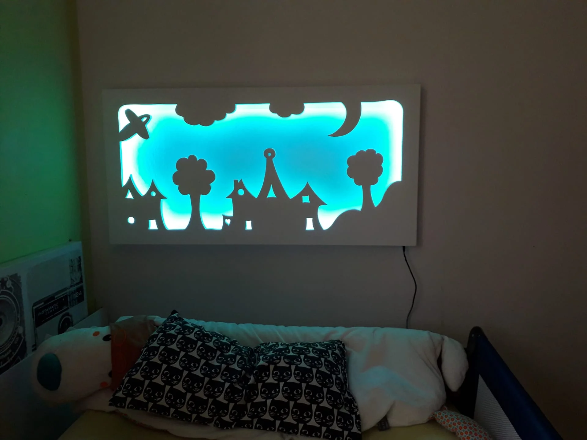 Tête de Lit - Création artisanale en bois massif par Le Petit Menuisier